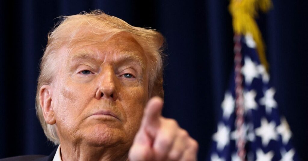 Τραμπ: «Αν δεν υπάρξει συμφωνία, θα χτυπήσουμε το Ιράν»