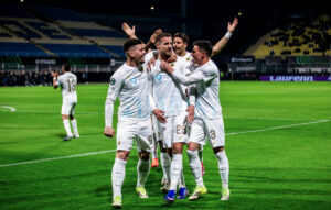 Conference League: Η ΑΕΚ κοντά στην πρόκριση στη Νέα Φιλαδέλφεια