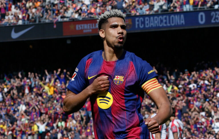 La Liga: Η Μπαρτσελόνα προηγείται με 7 πόντους πριν το ντέρμπι της Μαδρίτης