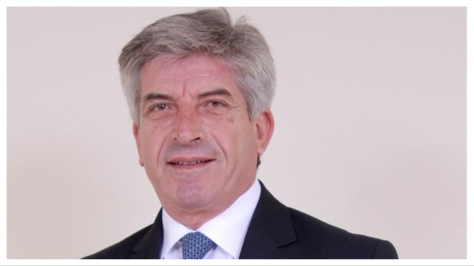 Αλθέα: Ο Δήμαρχος Κρωπίας αγνοεί τις ανησυχίες για το ξενοδοχείο-φάντασμα