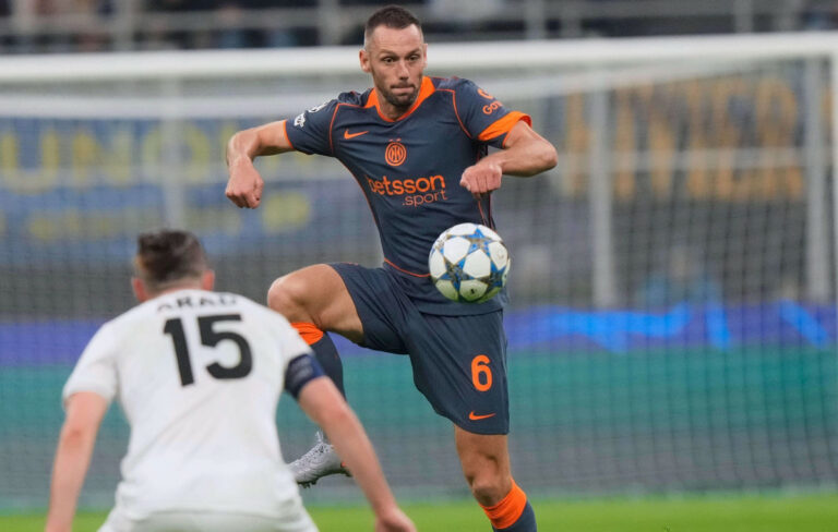 Ολυμπιακός: Εξετάζεται η περίπτωση του Στέφαν Ντε Φράι