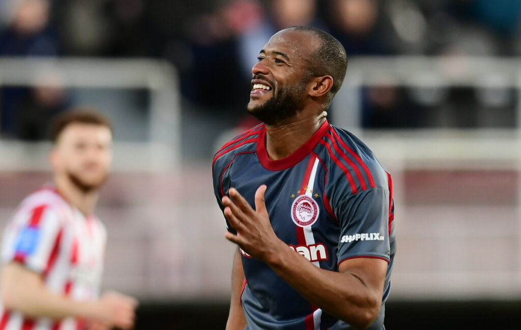 Ο Ελ Καμπί στους 20 κορυφαίους σκόρερ του Ολυμπιακού