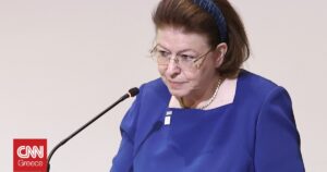 Λίνα Μενδώνη: «Χρήστος Βαλαβανίδης, ηθοποιός που σφράγισε το θέατρο»