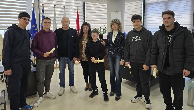 Συνάντηση του Ν. Μπάμπαλου με τους συμμετέχοντες στον διαγωνισμό «Αρχιμήδης»