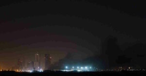 Αραβικά κράτη του Κόλπου απαντούν στις επιθέσεις του Ιράν