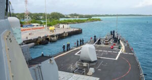 Επίθεση του Ιράν στη βάση Ντιέγκο Γκαρσία: Μήνυμα ισχύος χωρίς στρατιωτική αξία