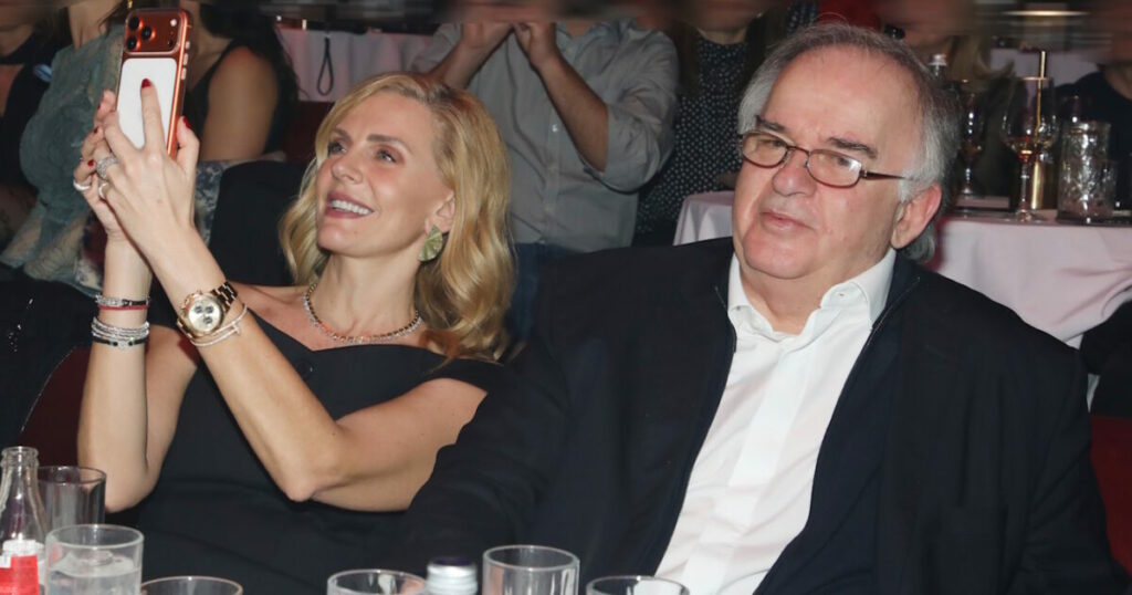 Η Έμυ Λιβανίου και ο Πέτρος Παππάς διασκέδασαν στο Nox