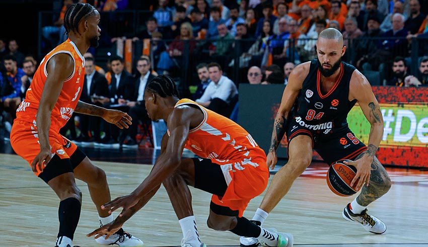 Βαλένθια – Ολυμπιακός: Θρίλερ με ήττα για τους «ερυθρόλευκους»