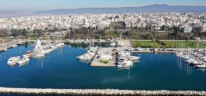 Μαρίνα Αρετσούς: Κίνδυνοι από την εμπορική εκμετάλλευση του παράκτιου μετώπου