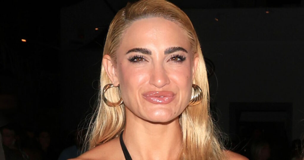 Ιωάννα Τούνη: Σαφής απάντηση για το revenge porn και την ευτυχία της