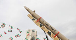 Ιράν: Το οπλοστάσιο που τρομάζει τη Μέση Ανατολή