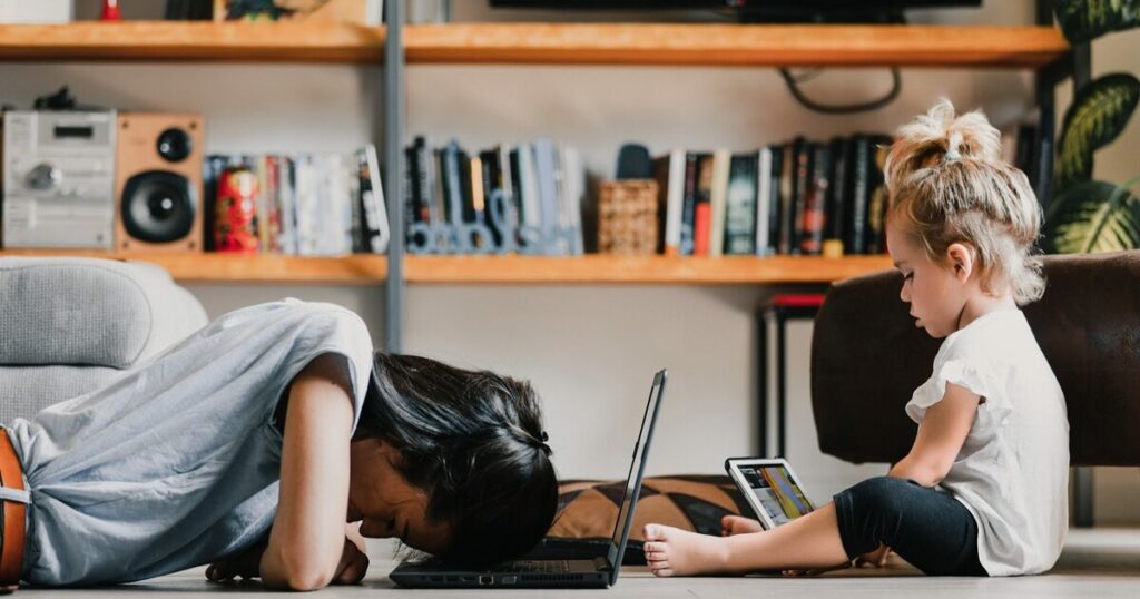 Burnout διαρκείας: Η μόνιμη κόπωση χωρίς προφανή αιτία