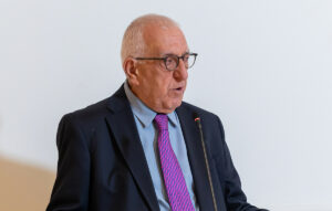 Κακλαμάνης: Ο Καραλής και η επιτυχία του στο Παγκόσμιο Πρωτάθλημα Κλειστού Στίβου