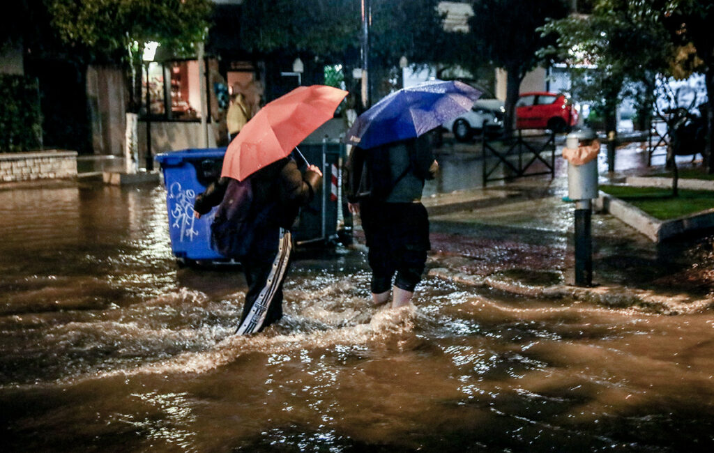 Επικίνδυνη κακοκαιρία Erminio: Πότε αναμένονται τα έντονα φαινόμενα στην Αττική