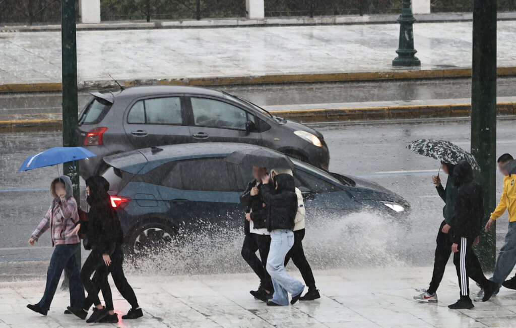Διπλή κυκλογένεση στη Μεσόγειο και ασυνήθιστο ψύχος