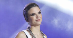 Κατερίνα Λιόλιου: Συγκινήθηκε στην πίστα ερμηνεύοντας το «Λογαριασμός»