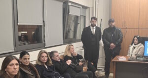 Η Μαρία Καρυστιανού καταγγέλλει την αδιαφορία στη δίκη για τα Τέμπη