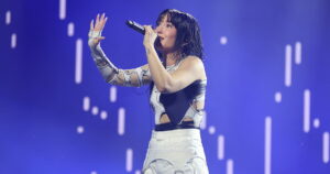 Marseaux: «Είμαι ερωτευμένη με αγόρι, είχα σχέση με κοπέλα»