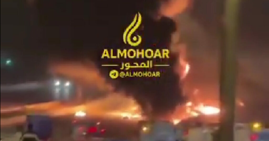 Επίθεση στην πρεσβεία των ΗΠΑ στη Σαουδική Αραβία: Εκρήξεις και φωτιά