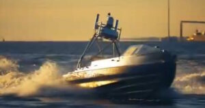 Αμερικανικά ρομποτικά σκάφη περιπολούν στα Στενά του Ορμούζ