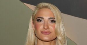 Ιωάννα Τούνη: «Όταν φεύγει ο έρωτας και βλέπεις καθαρά»