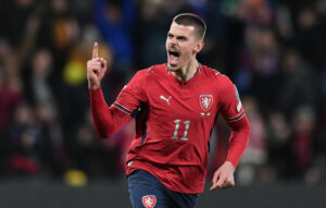 Μουντιάλ 2026: Βοσνία και Τσεχία προκρίθηκαν μετά από αγώνες-θρίλερ στα πέναλτι