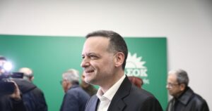 Καζάνι που βράζει το ΠΑΣΟΚ πριν το συνέδριο - Γκρίνιες για τις αλλαγές