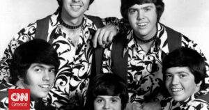 Έφυγε από τη ζωή ο Άλαν Όσμοντ, ο εμβληματικός αδελφός των The Osmonds