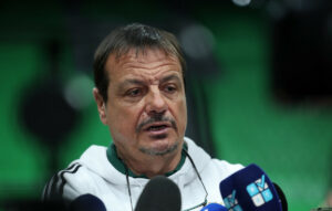 Αταμάν: Ο Παναθηναϊκός πρέπει να παίξει μπάσκετ ανεξαρτήτως playoffs