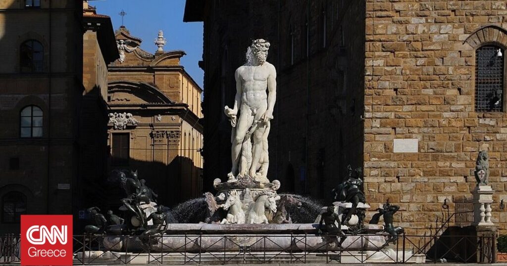 Φλωρεντία: Τουρίστρια προκάλεσε ζημιές στην Κρήνη του Ποσειδώνα