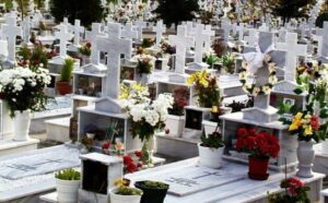 Μήνυση από Γιάννη Ζερδελή κατά Δημάρχου και Μητροπολίτη Μυτιλήνης