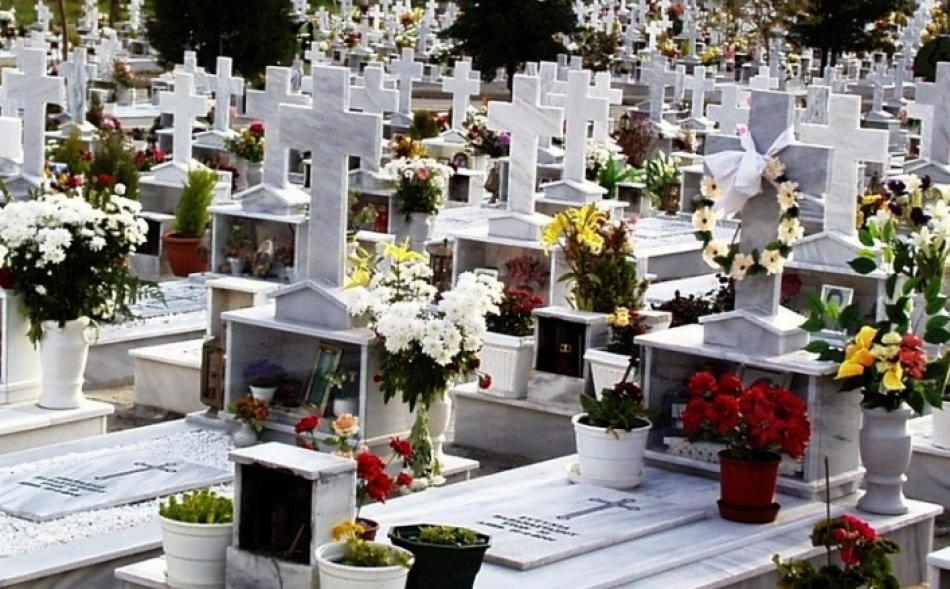 Μήνυση από Γιάννη Ζερδελή κατά Δημάρχου και Μητροπολίτη Μυτιλήνης