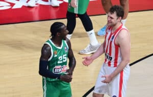 Ναν: «Ο Βεζένκοφ λαμβάνει επιπλέον στήριξη από τους διαιτητές»