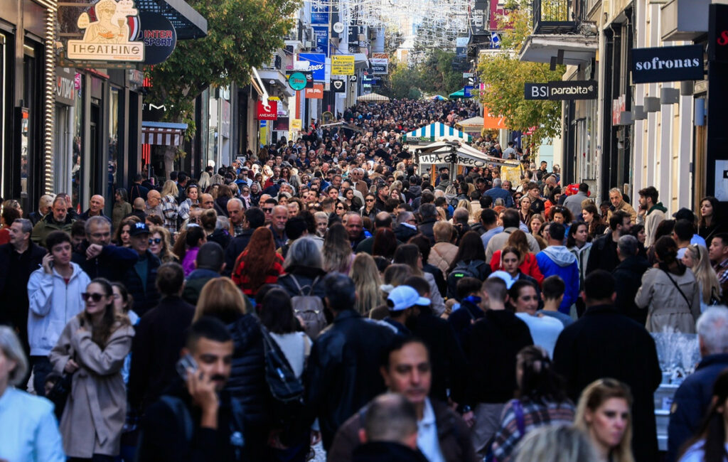 Ανοιχτά τα καταστήματα σήμερα, Κυριακή των Βαΐων – Πώς είναι το ωράριο μέχρι το Πάσχα