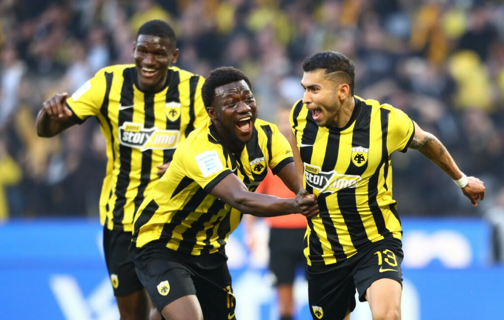 ΑΕΚ θριάμβευσε 3-0 εναντίον ΠΑΟΚ και ετοιμάζεται για φιέστα