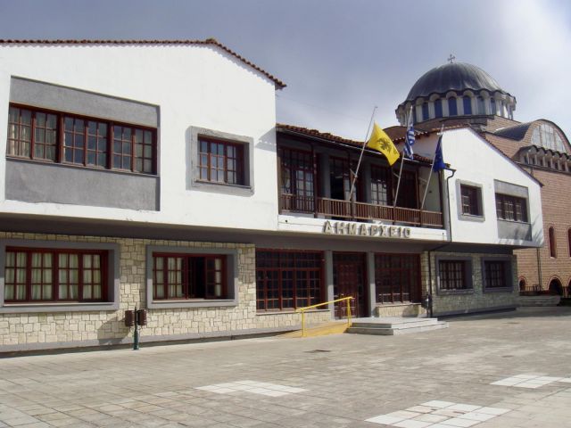 Ανεξαρτητοποίηση Αντιδημάρχου με Σφοδρή Κριτική κατά του Δημάρχου