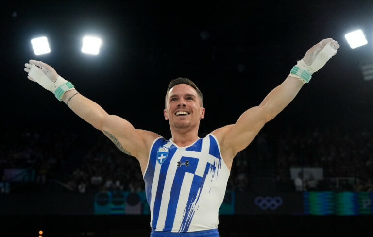 Χρυσό μετάλλιο για Πετρούνια στο Κάιρο: Εντυπωσιακή εμφάνιση στους κρίκους