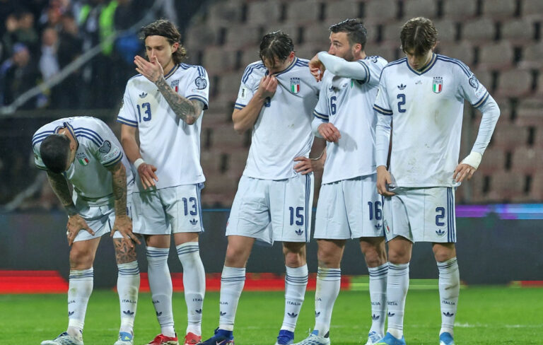 Ιταλία: Κάθαρση στο ποδόσφαιρο μετά τον νέο αποκλεισμό από το Μουντιάλ