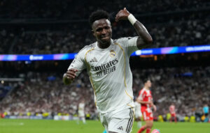 Ρεάλ Μαδρίτης: Νέο συμβόλαιο για Βινίσιους με λιγότερα από τον Εμπαπέ