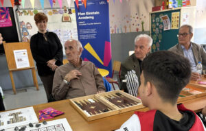 Τουρνουά τάβλι φέρνει κοντά μαθητές και δασκάλους