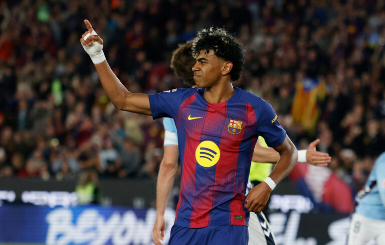 FIFA: Υποχρεωτική παρουσία νεαρού παίκτη στην 11άδα