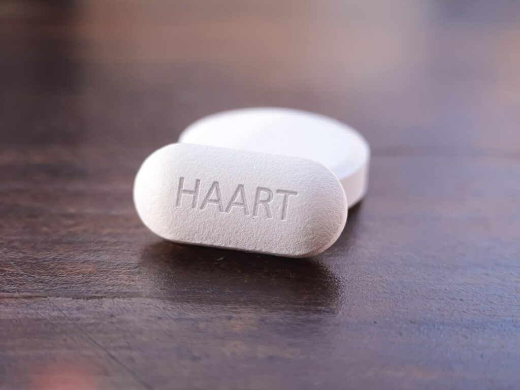 Η ζωή σώζεται από τα φάρμακα κατά HIV, αλλά επηρεάζει τη σύφιλη;