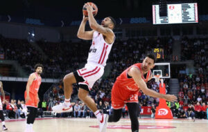 Ο Ολυμπιακός σπρώχνει για το Euroleague και ο παίκτης ξαναγεννιέται