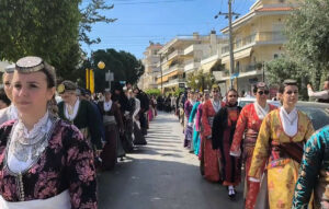 103 χρόνια διατήρησης της μνήμης στα Σούρμενα: Συγκλονιστικές στιγμές από το Ταφικό Έθιμο