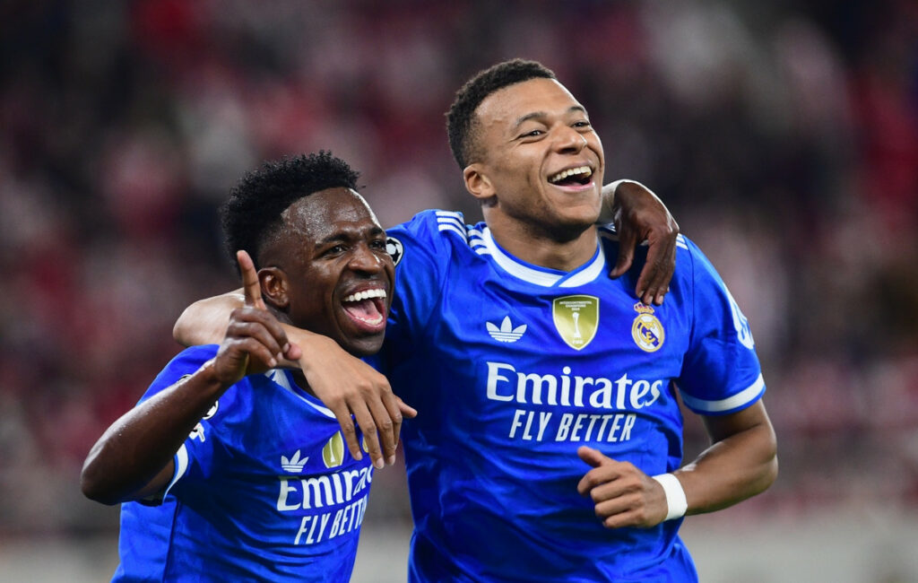 Οι αστέρες της Ρεάλ Μαδρίτης θέλουν τον Αρμπελόα στον πάγκο