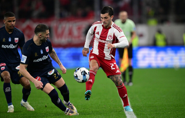 Ολυμπιακός: Εξελίξεις για Στρεφέτσα και Γιάρεμτσουκ