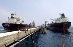 Σημαντική πτώση σχεδόν 18% στην τιμή του βαρελιού WTI λόγω εκεχειρίας