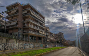 Ραγδαία αλλαγή του καιρού – Ψυχραιμία από τα 29αρια στη χειμωνιάτικη Πρωτομαγιά