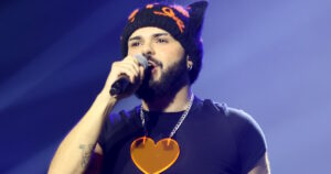 Akylas: Εισβολή στην τηλεοπτική σειρά Το Παιδί της ΕΡΤ