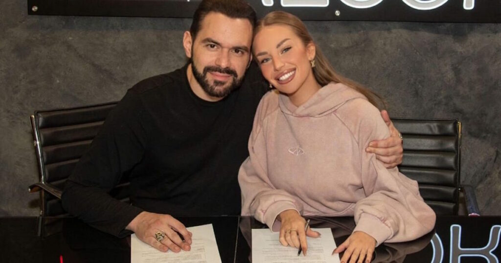 Η Ανδρομάχη θα συνεχίσει με την Panik Records